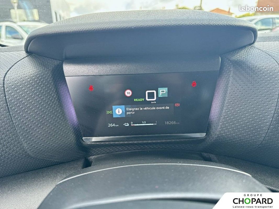 CITROEN e-C4 136 ch Automatique Feel Pack (image 17)