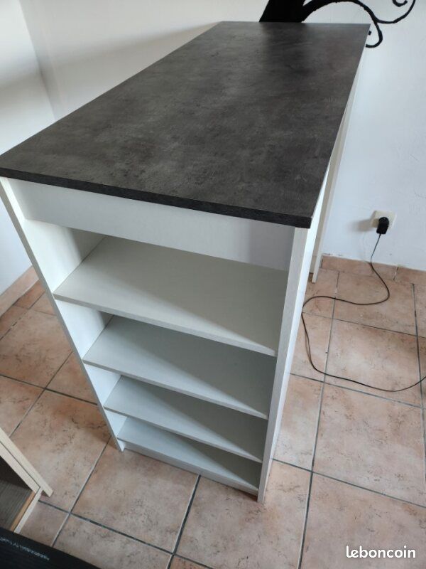 Table haute L:50cm l:115 H: 102 (image 2)
