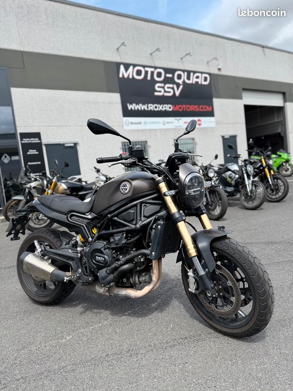 Moto BENELLI Leoncino 800 d'occasion (image 1)