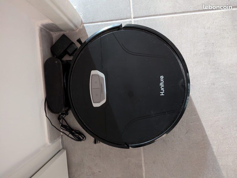 Robot aspirateur laveur (image 1)