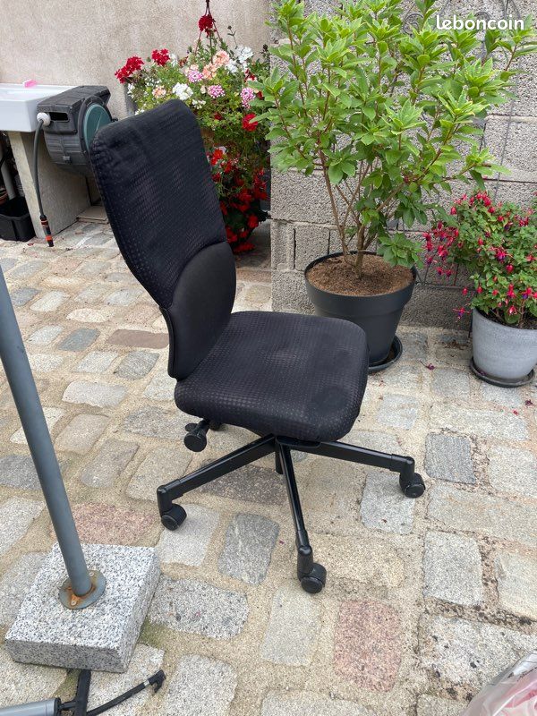 Fauteuil de bureau (image 1)