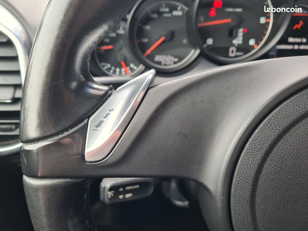 Porsche cayenne 3.0 v6 tdi 240 tiptronic-s bva toit ouvant (image 17)
