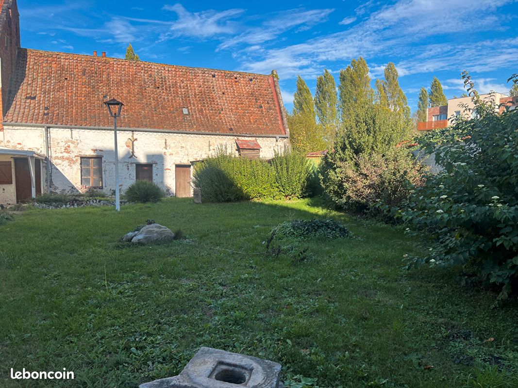 Maison 8 pièces 184 m² · à Béthune · 184 m² · 238 000 €