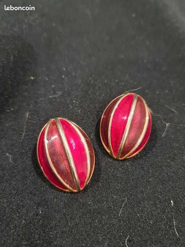Paire de boucles d'oreilles à clip vintage émaillée rouge (image 1)