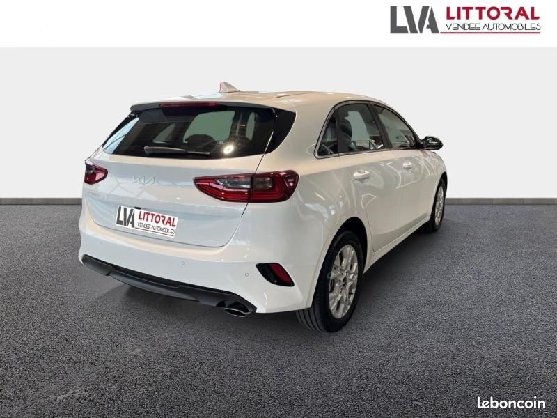Kia Ceed 1.0 T-GDi 100ch Active MY25 (image 2)