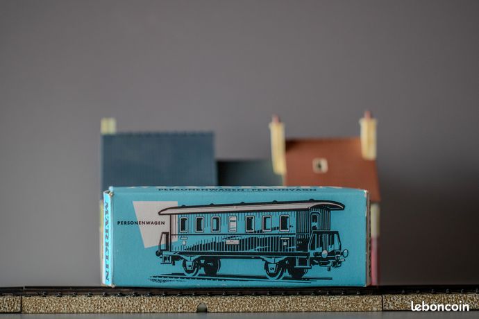 MARKLIN HO 4000 VOITURE VOYAGEUR 2e CLASSE BOITE A TONNERRE WAGON LOCAL PROVINCE - Collection