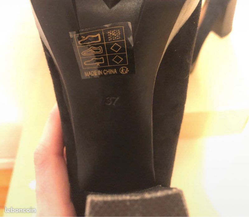 Escarpin noir T37 (image 3)