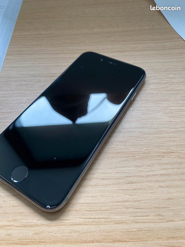 IPhone 6 (image 3)