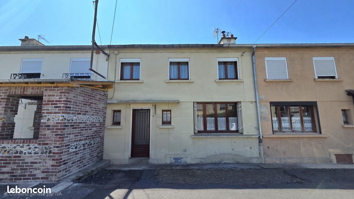 Maison 7 pièces 68 m² · à Hirson · 68 m² · 32 000 €