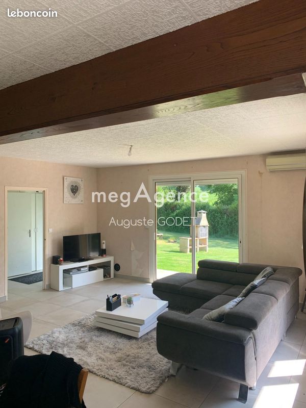 Maison 9 pièces 154 m² - La Petite-Boissière 79700 (image principale 3)