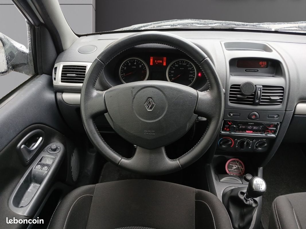 RENAULT CLIO CAMPUS 1.2 16V 75 eco2 GARANTIE 12 MOIS (image 12)
