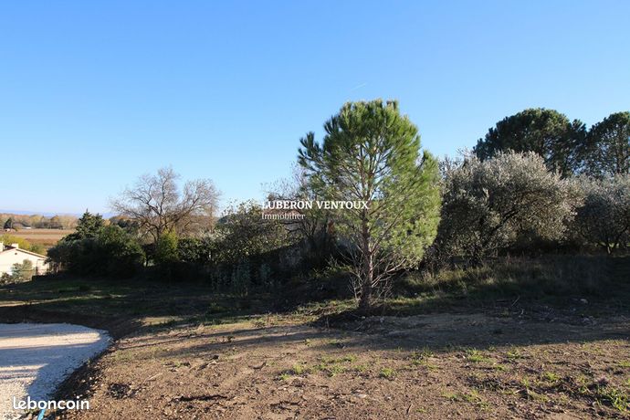 Terrain 400 m² ROQUEMAURE