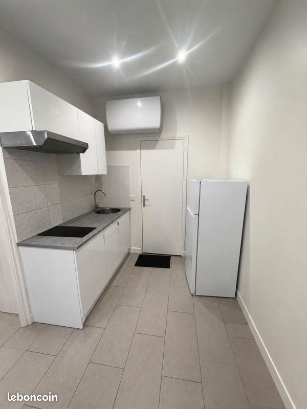 Appartement 1 pièce 15 m² · à Aubervilliers · 14,9 m² · 660 €/mois