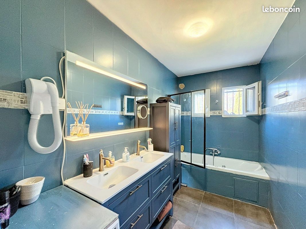 Vente | Maison T6 | 6p | 4ch | 160 m² | Châteauneuf-le-Rouge | Terrasse · Piscine (image 7)