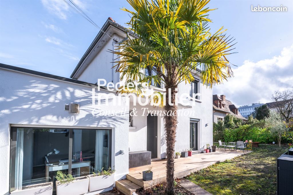 Maison 5 pièces 114 m² · à Rueil-Malmaison · 114 m² · 925 000 €