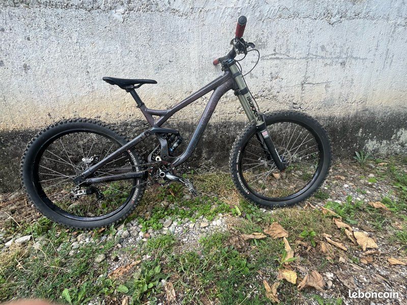 D Isère Velo Vtt De Descente Velo Descente Electrique Cours