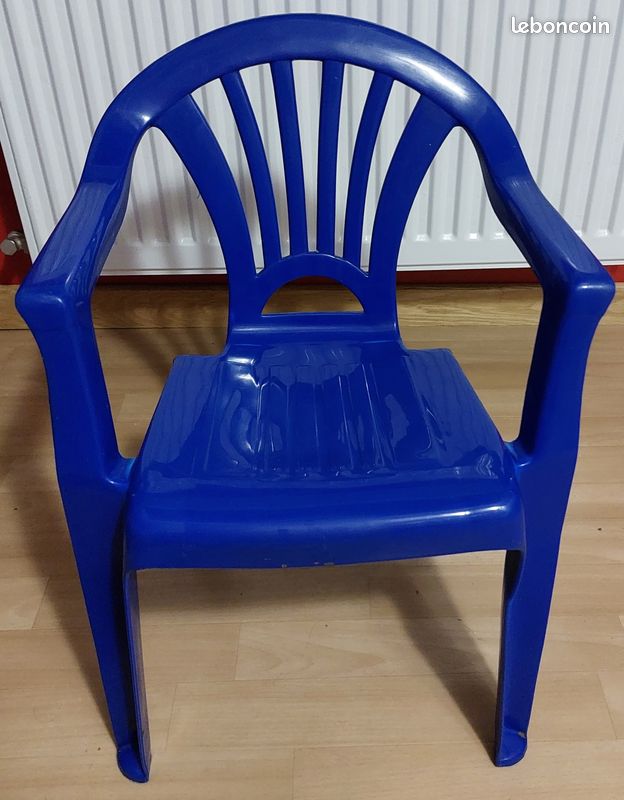 Chaise de jardin enfant (image 1)
