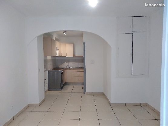 Maison 3 pièces 53 m² · à Clermont-l'Hérault · 53 m² · 585 €/mois