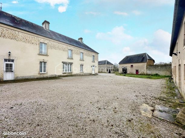 Maison 8 pièces 220 m²