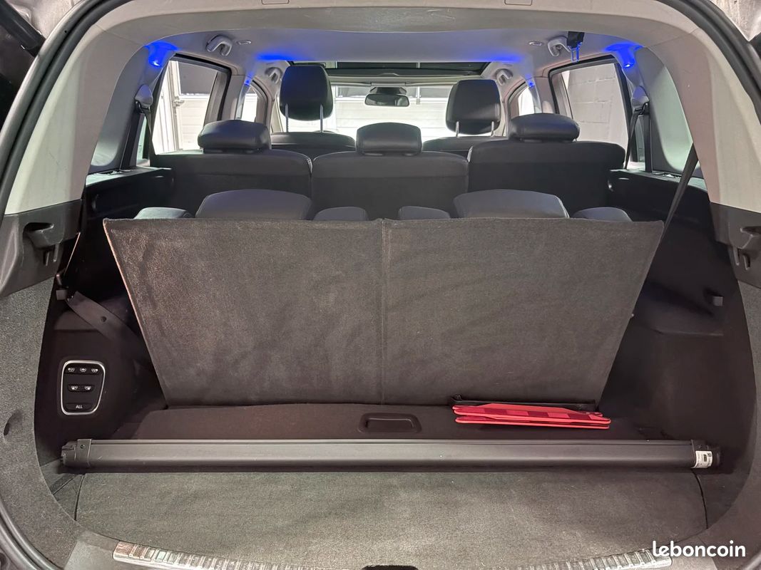 Renault ESPACE V 1.6 DCi Zen - Sièges chauffant x massant (image 12)