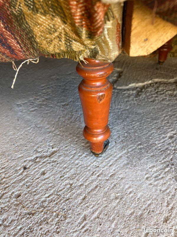 Canapé ancien (image 9)