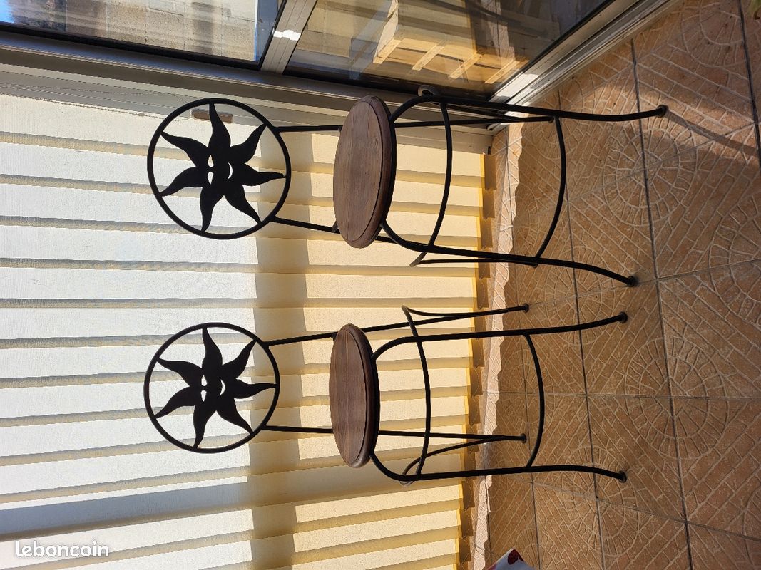 2 tabourets de bar en fer Forgé et bois (image 1)