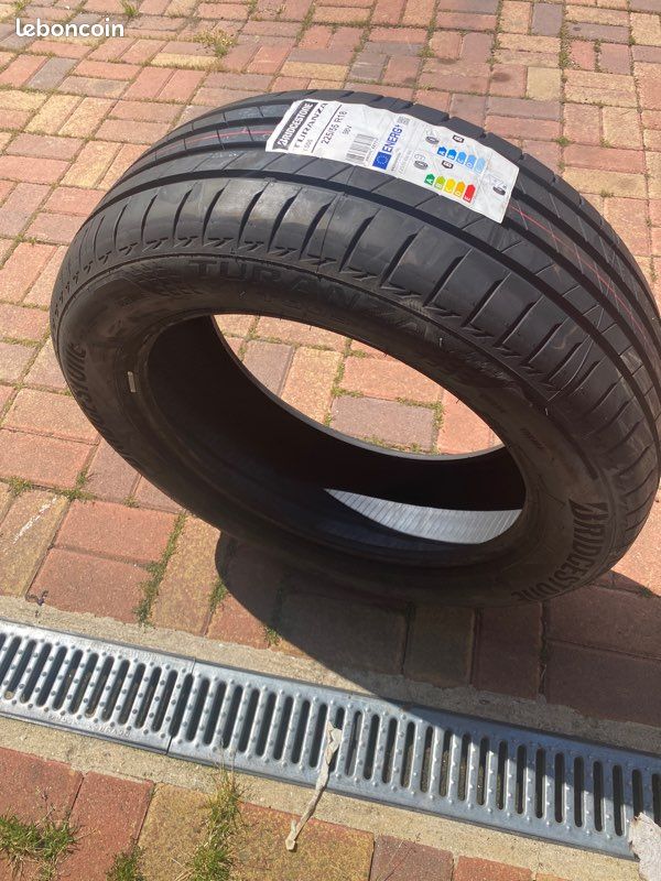 1 pneu neuf bridgestone turanza t005 225/55/18 98v (image 2)