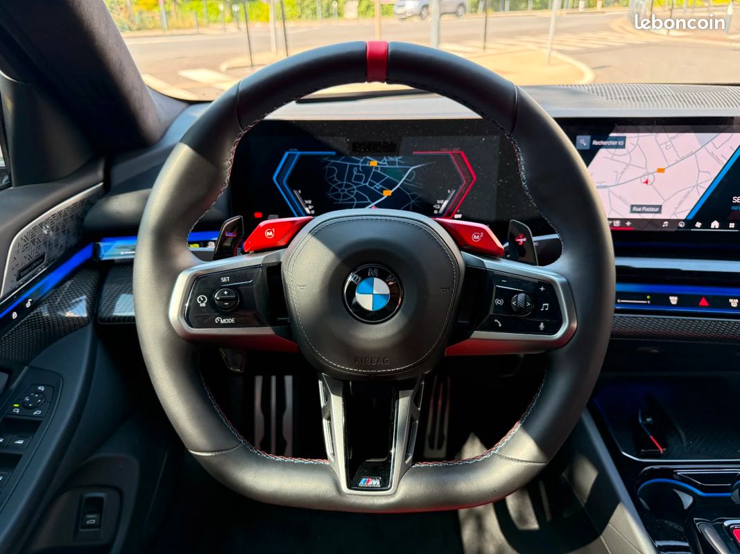 BMW M5 4.4 V8 PHEV 727ch / GMK / PACK CARBON (image 21)