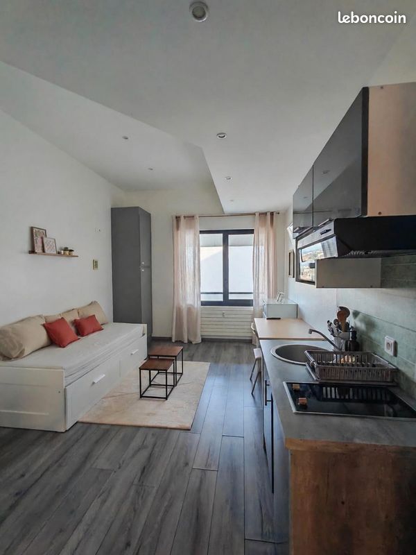 Appartement 1 pièce 20 m² · à Montbéliard · 20 m² · 400 €