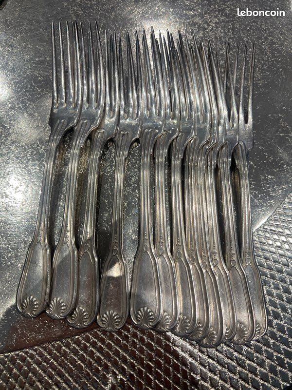 Ménagère Ercuis en métal argenté modèle Perles 61 pièces | Métal