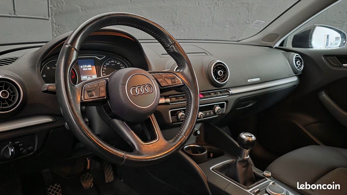 AUDI A3 SPORTBACK 1.6 TDi 110 (image 3)