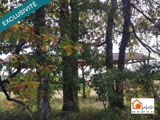 Terrain 143283 m² DEMU