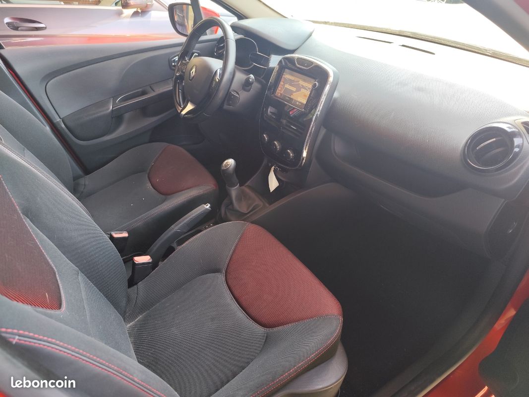 Renault clio 1.5 dci 75 cv zen (image 3)