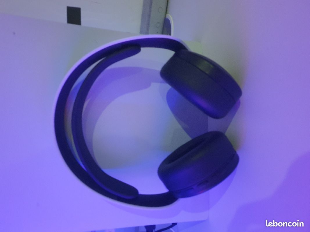 Je vends ma ps5 a négocier (image 5)