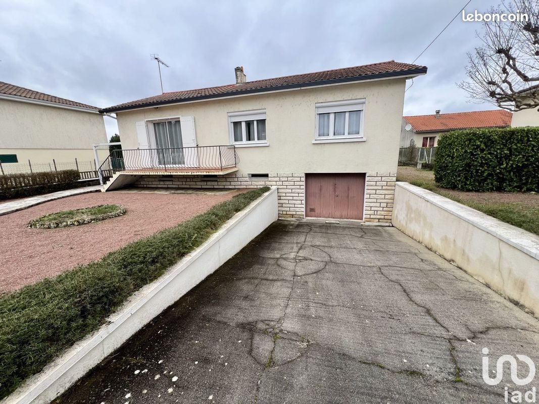 Maison 4 pièces 100 m² - Saint-Yrieix-sur-Charente 16710 (image principale 1)