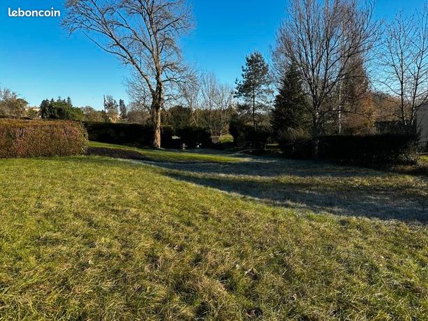 Terrain 3 247 m² Dignac