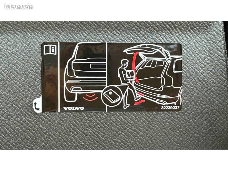 Volvo XC90 Recharge T8 AWD 303+87 ch Geartronic 8 7pl R-Design (image 22)