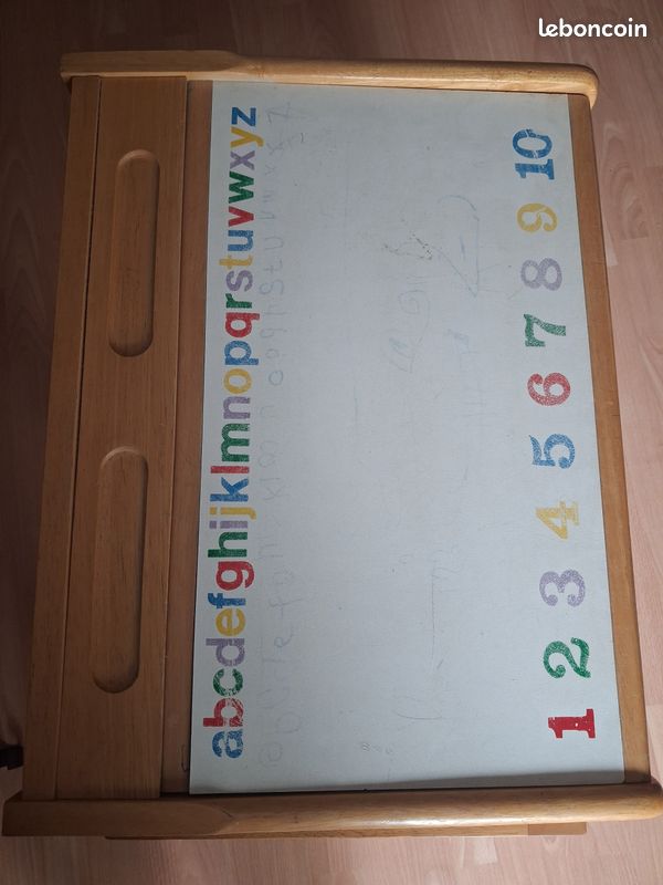 Bureau d'écolier enfant en bois avec pupitre relevable (image 10)
