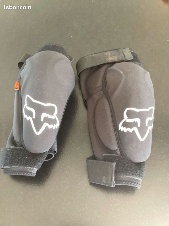 Protège-coudes FOX Launch Sport – Noir – VTT, MX, Moto – Ajustable – Neuf