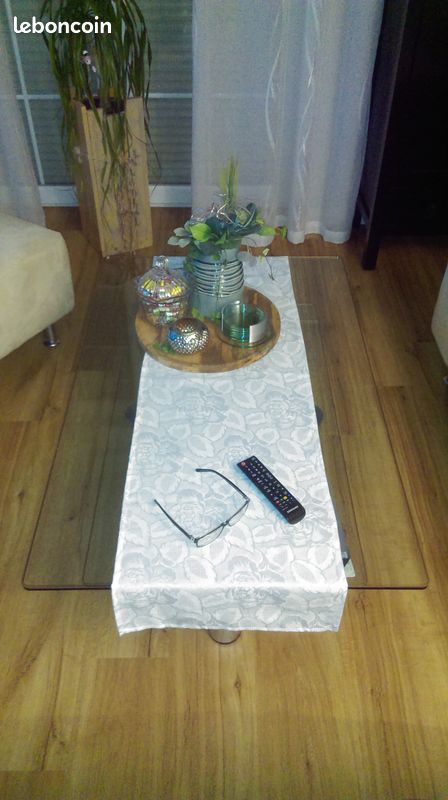 Table basse en verre (image 1)