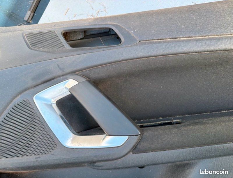 Poignet et garniture porte 308 T9 (image 2)