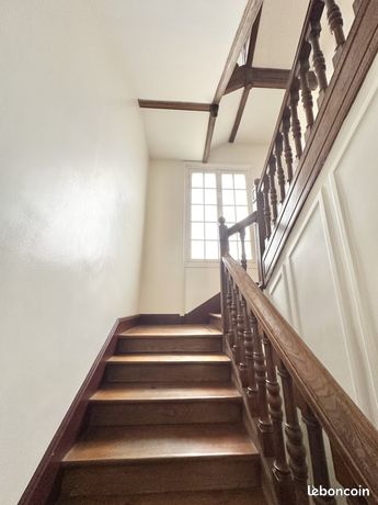 Maison a louer versailles - 8 pièce(s) - 187 m2 - Surfyn