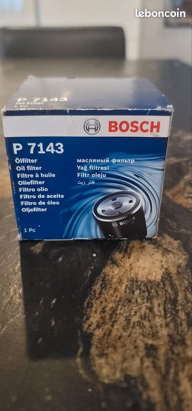 Filtre à Huile Auto Bosch P7143 - Haute Filtration, Protection Moteur, Qualité OEM