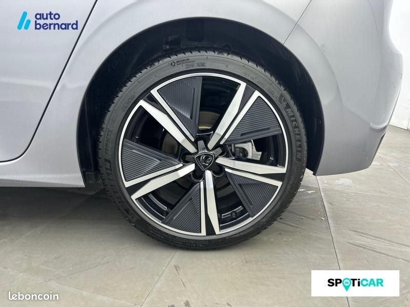 Peugeot 308 1.2 Hybrid 145ch GT e-DCS6 (image 11)