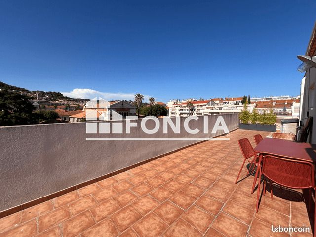 Appartement 2 pièces 43 m² · à Hyères · 43 m² · 900 €