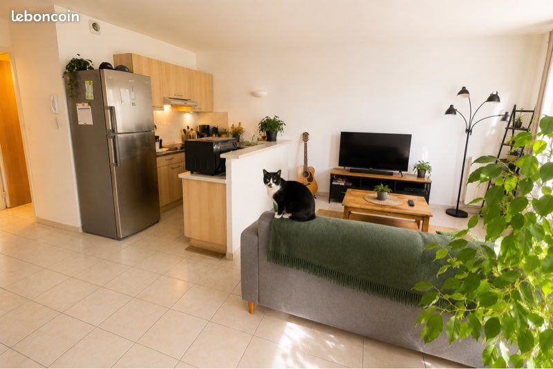 Appartement 2 pièces 50 m² · à Surgères · 50 m² · 620 €
