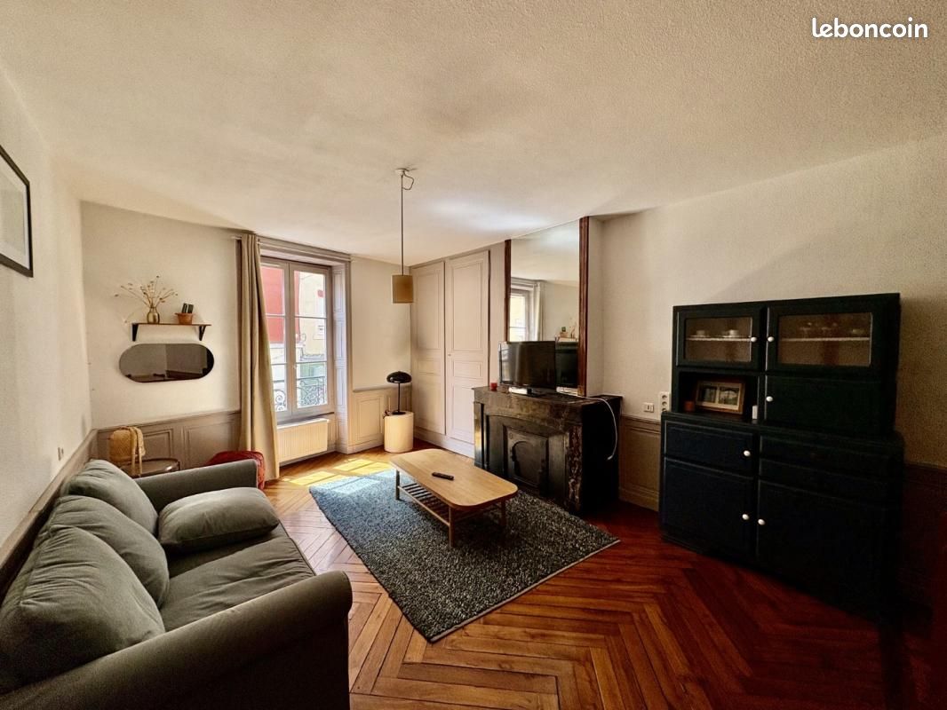Appartement 3 pièces 75 m² · à Roanne · 75 m² · 665 €
