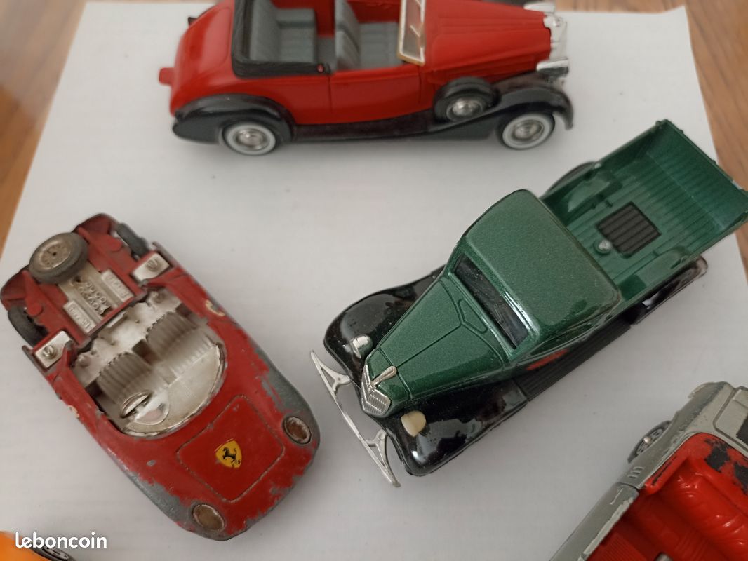 Lot de voitures miniatures (image 3)