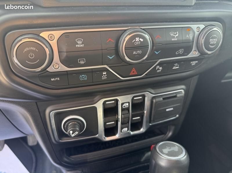 Jeep Wrangler Unlimited 2.0 T 380ch 4xe Sahara Command-Trac MY23 (image 8)