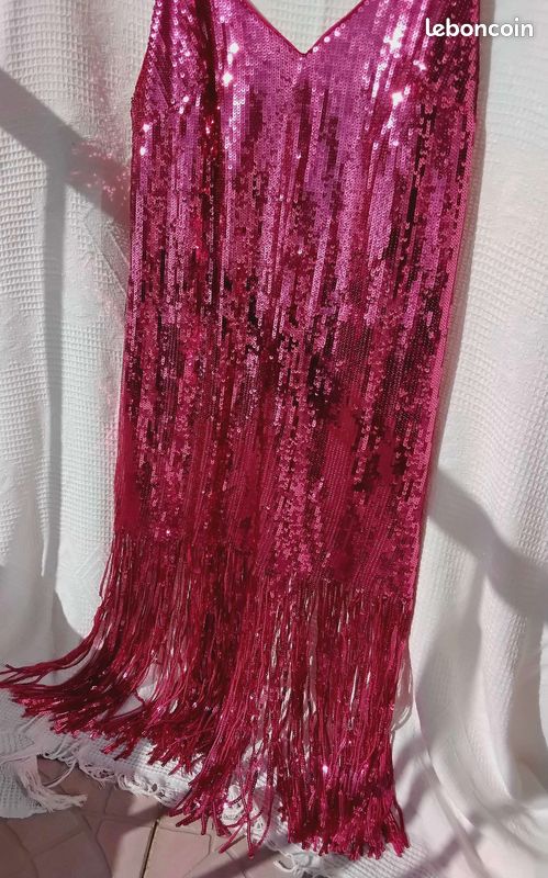 Robe à paillettes avec franges de H&M Couleur Rose Fuchsia